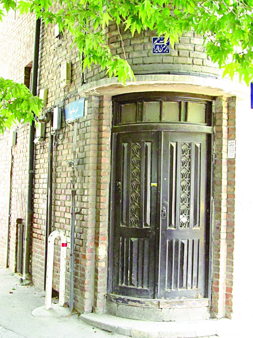 سردرهای قدیمی، معماری خاص تهرانیها