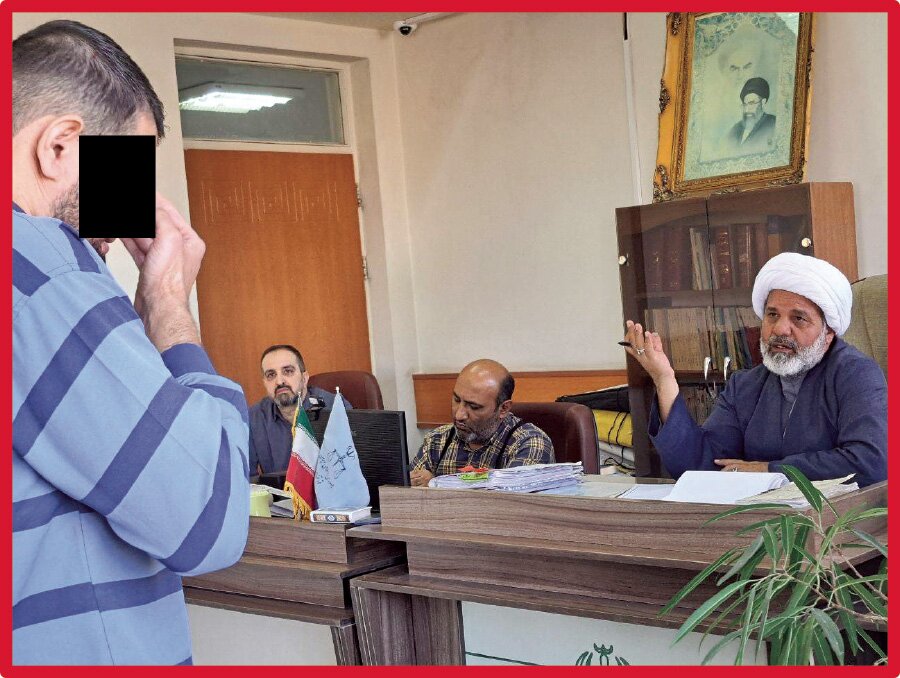 اشکهای بیپایان قاتل عاشق در دادگاه + عکس | مردی که جسد همسرش را با تاکسی از مشهد به تهران برد