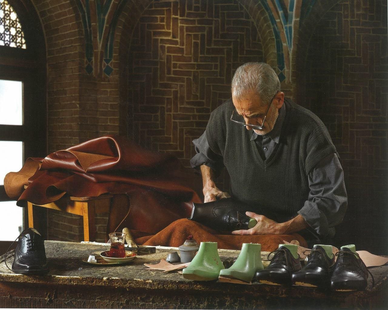 کفشی که ایتالیاییها را به ایران کشاند