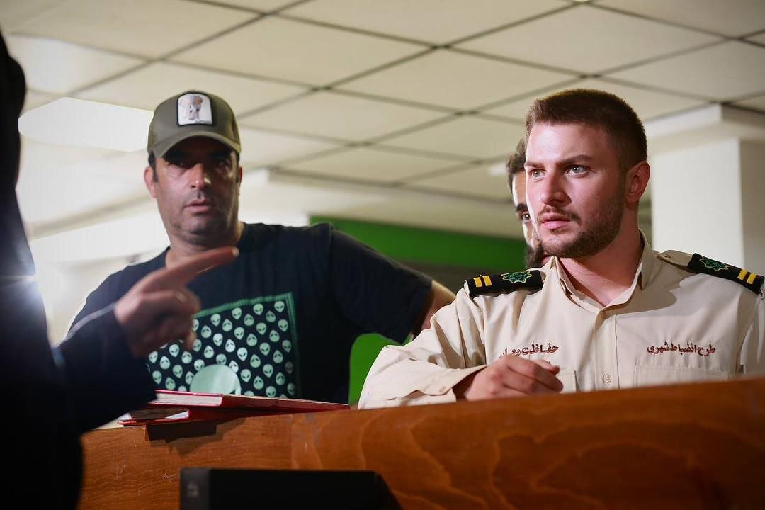 عکسهای بازی پژمان بازغی و حمید گودرزی در «یک، سه، هفت» ببینید