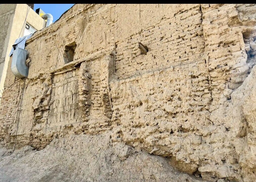 دیوار ۵۰۰ ساله پایتخت را ببینید