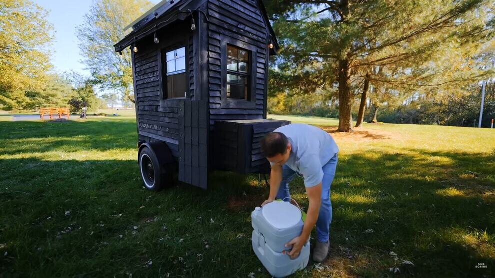 تصاویر داخل کوچکترین خانه جهان ؛ حاضرید اینجا زندگی کنید؟ تصاویر داخل کوچکترین خانه جهان ؛ حاضرید اینجا زندگی کنید؟