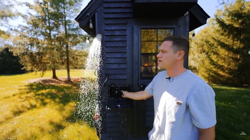 تصاویر داخل کوچکترین خانه جهان ؛ حاضرید اینجا زندگی کنید؟ تصاویر داخل کوچکترین خانه جهان ؛ حاضرید اینجا زندگی کنید؟