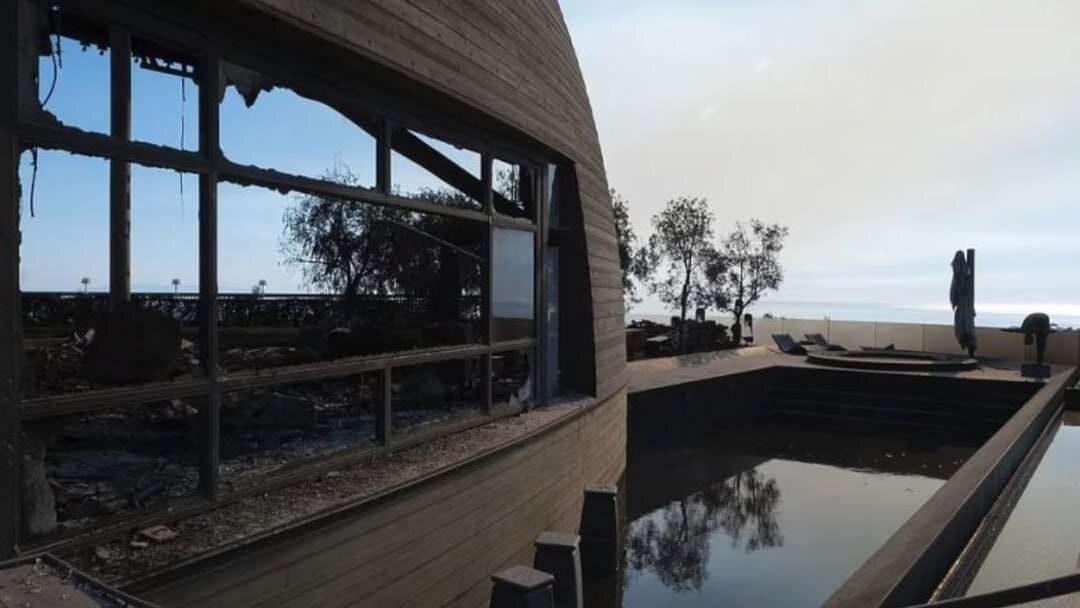 عمارت ۱۲۵ میلیون دلاری سریال مشهور «وراثت» در آتش  لسآنجلس سوخت | تصاویر