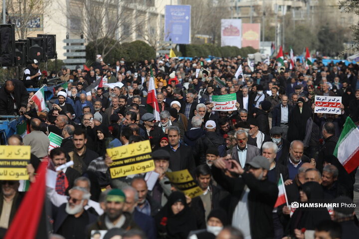 تصاویر نماز جمعه امروز تهران به امامت حجت الاسلام والمسلمین صدیقی