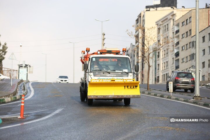 یک روز برفی در تهران