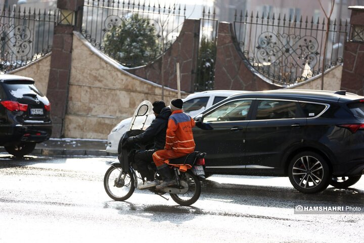یک روز برفی در تهران