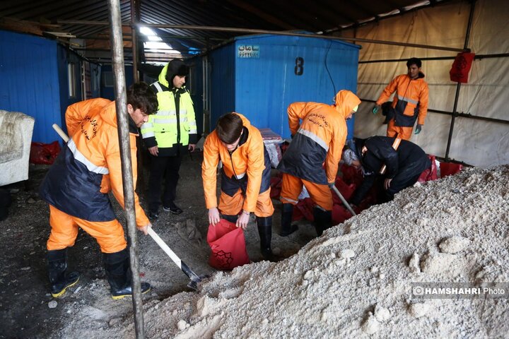 یک روز برفی در تهران