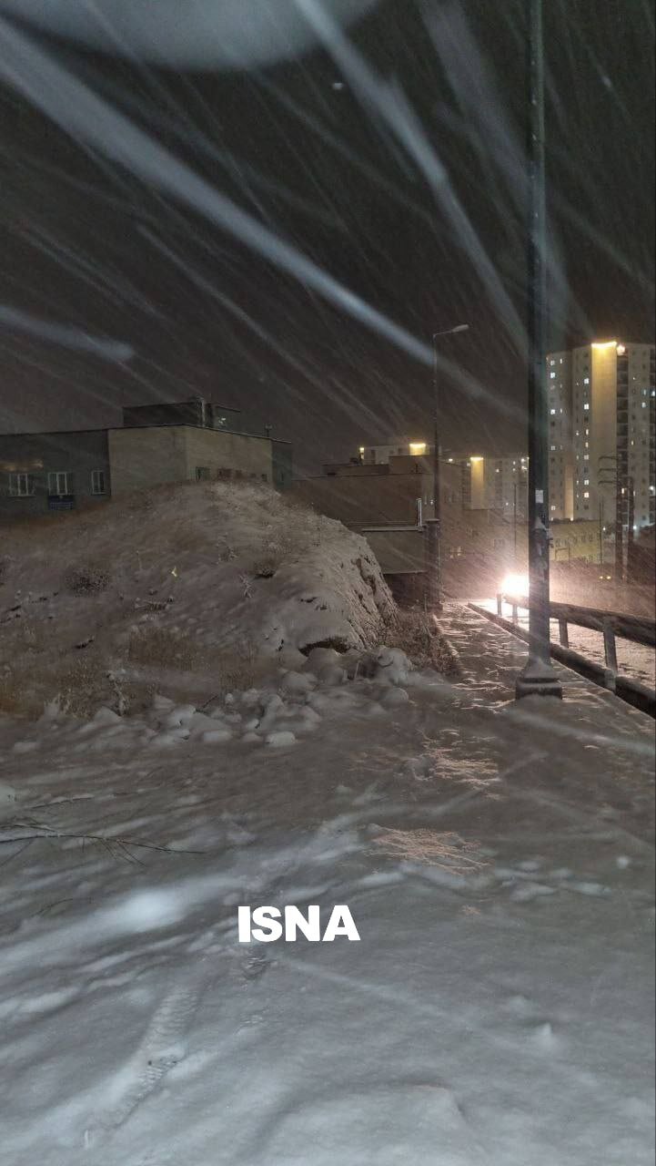 حجم برف در پردیس تهران | تصاویر