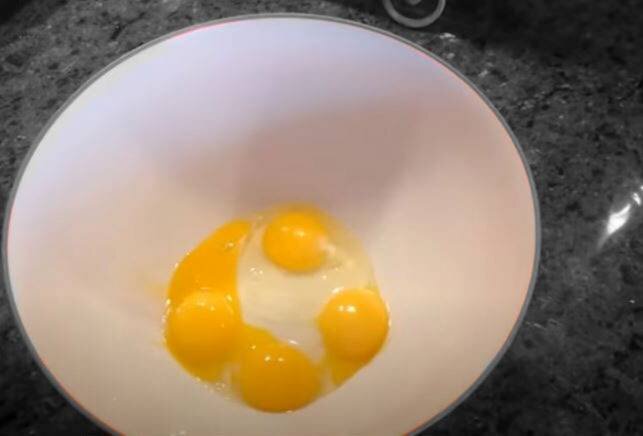 روش تهیه ته چین مرغ برای ۶ نفر | فوت و فن خوشعطر و خوشمزه شدن ته چین مرغ ؛ ادویه مرغ را چه موقع به غذا اضافه کنیم ؟