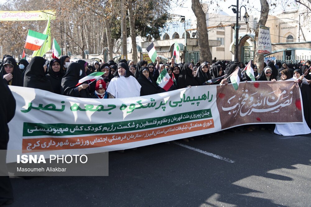 زنان کرجی کفن‌پوش شدند | تصاویر
