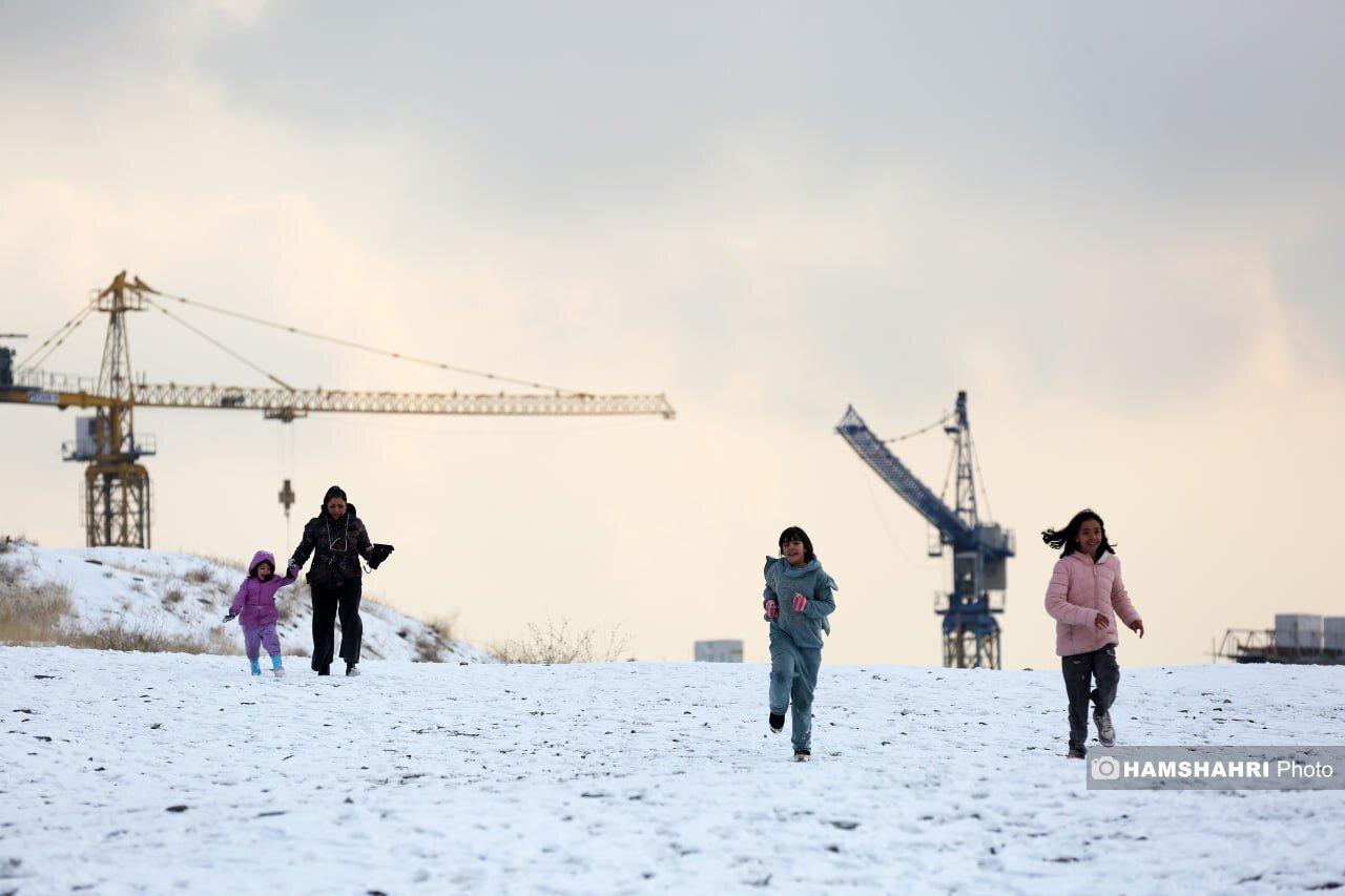 برف در تهران ؛ برای برف بازی کجا بریم ؟ | بهترین پارک های تهران برای برف بازی ؛ پیست های اسکی تهران را بشناسید + آدرس