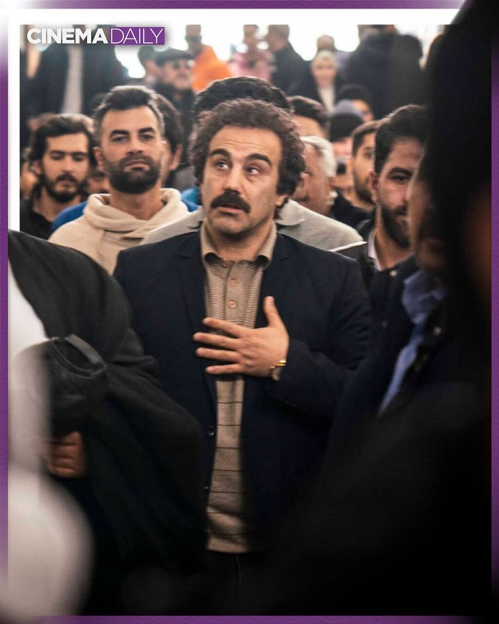 محسن تنابنده با لباس نقی معمولی در پایتخت ۷ | ببینید