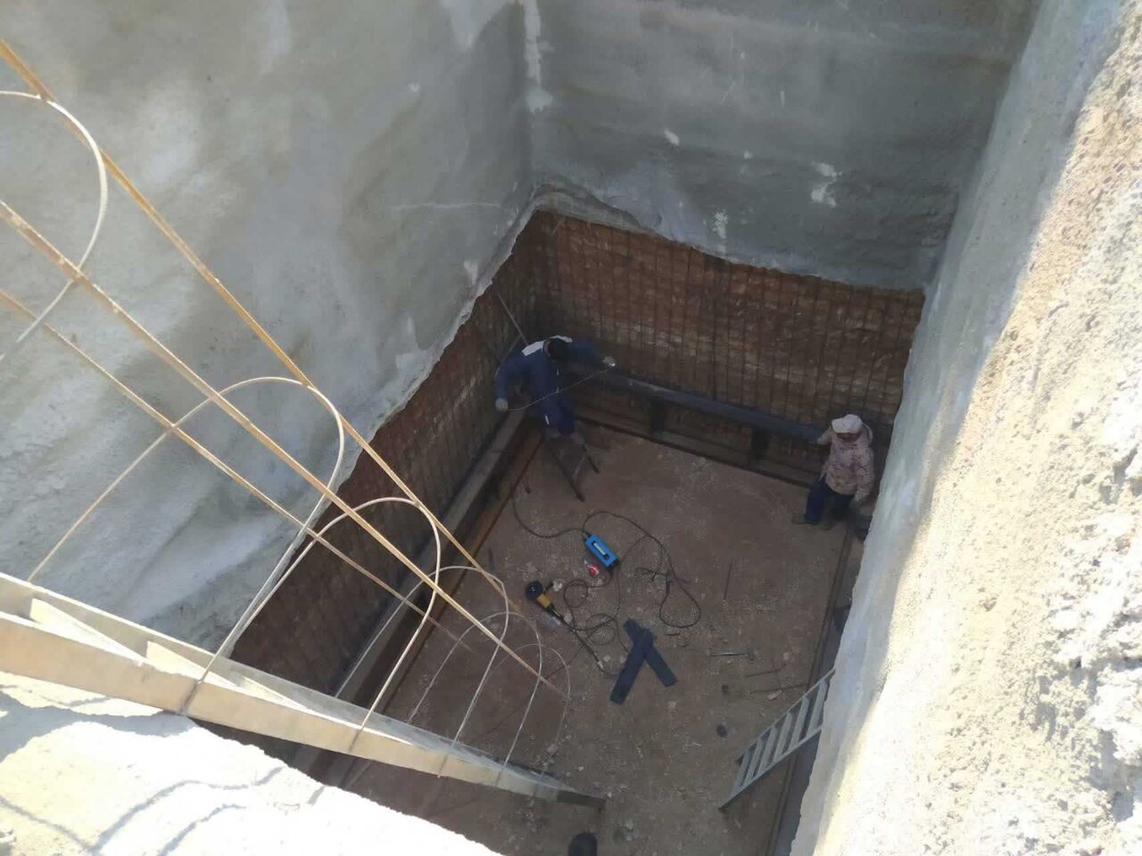 کانال سرخه حصار