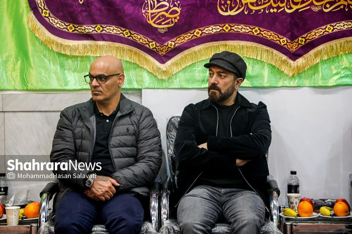 رضا عطاران در مراسم ختم پدرش در مشهد | ببینید