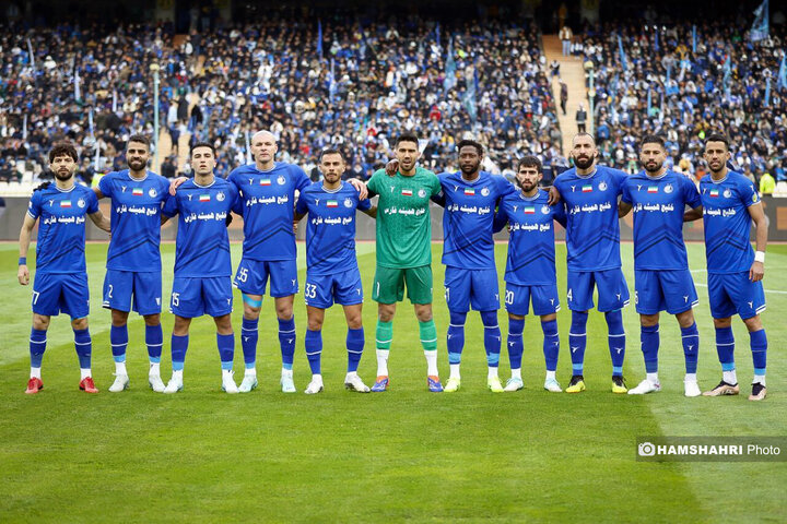 بازی فوتبال استقلال و شمس آذر قزوین