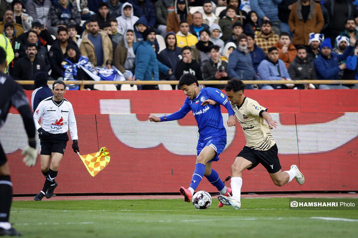 بازی فوتبال استقلال و شمس آذر قزوین