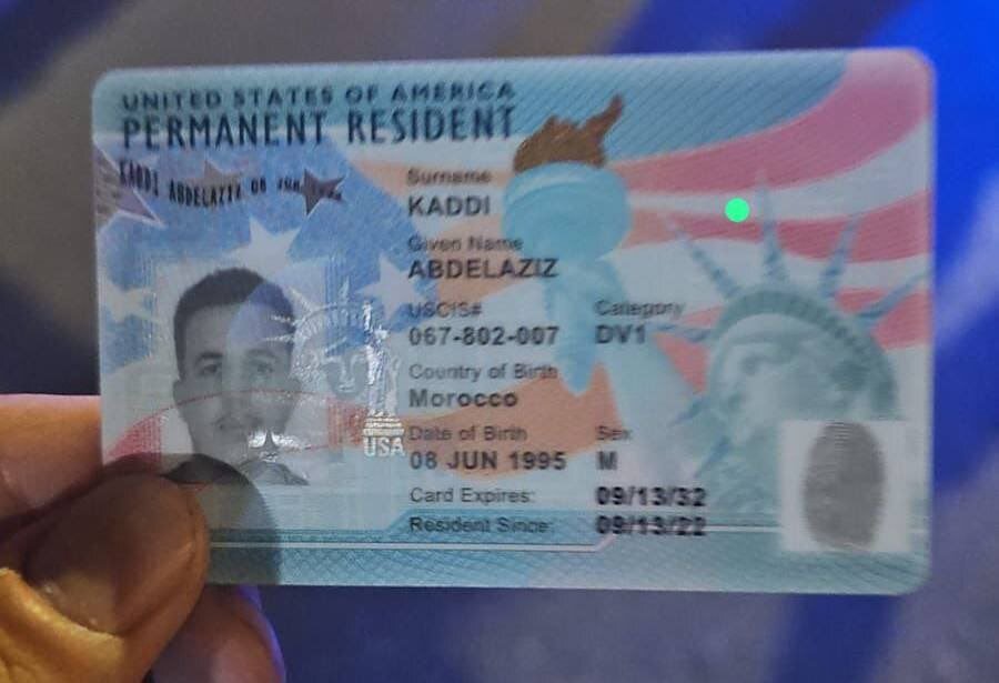 اسناد هویتی همراه مجری عملیات ضدصهیونیستی در تلآویو | تصاویر