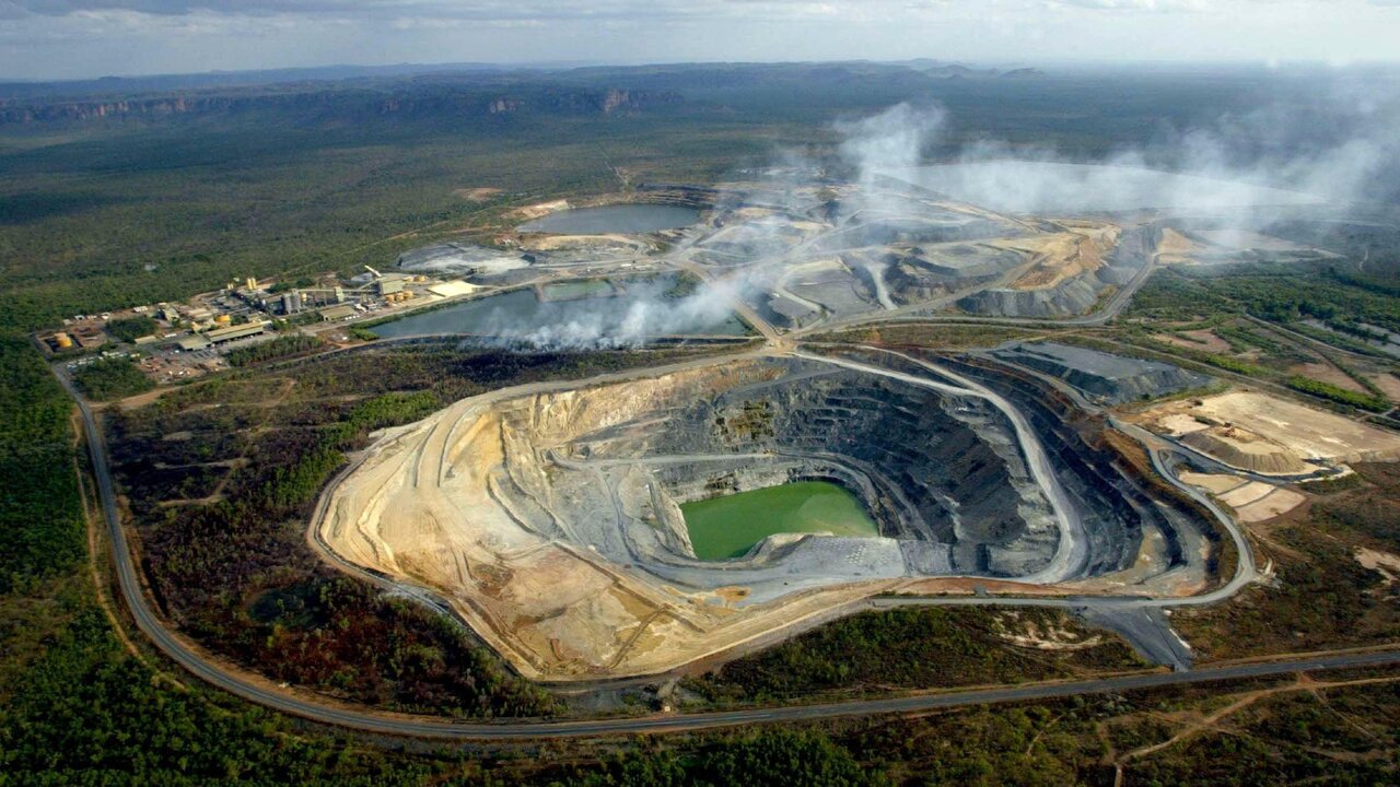 کشف یک راکتور هستهای طبیعی ۲ میلیارد سال پیش؛ معجزهای که تاریخ علم هستهای را دگرگون میکند