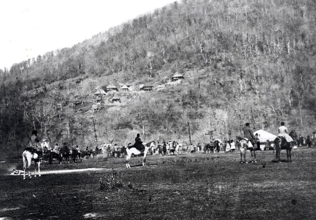 اردوی ناصرالدینشاه در امامزاده هاشم گیلان