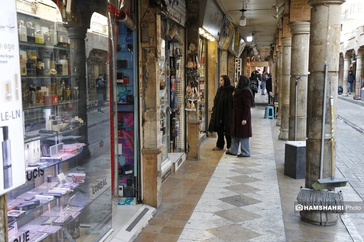 کوچه مروی صنف عطر و ادکلن فروشها