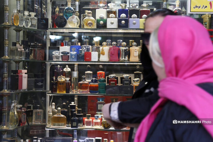 کوچه مروی صنف عطر و ادکلن فروشها