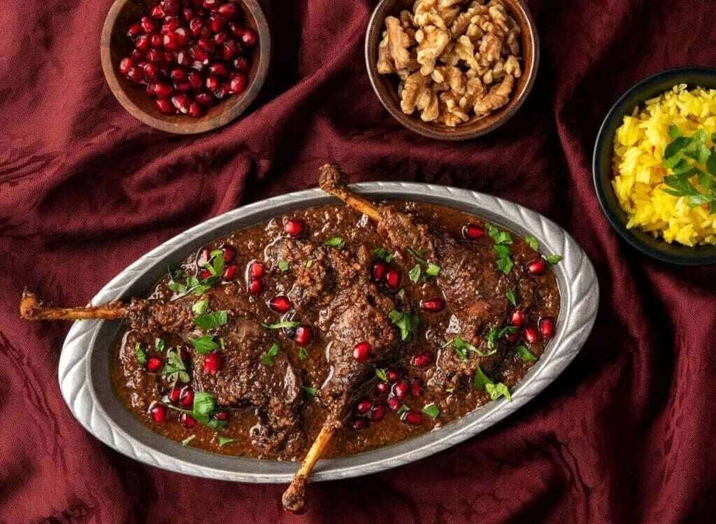 ۵ غذای ایرانی که خارجیها عاشقش هستند؛ از کباب تا تهچین با دستور پخت + روش تهیه