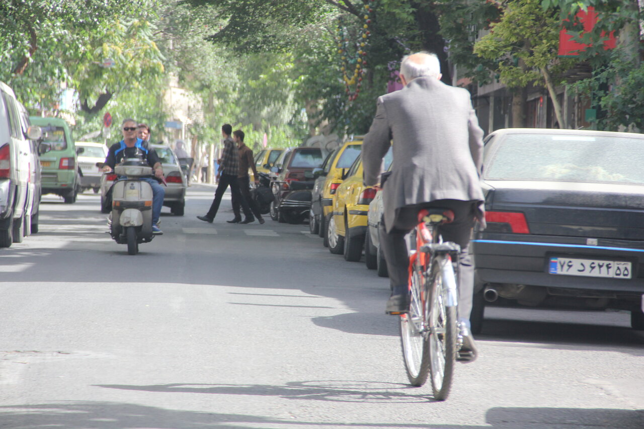 مدرسهای که مقر فرماندهی انقلاب شد