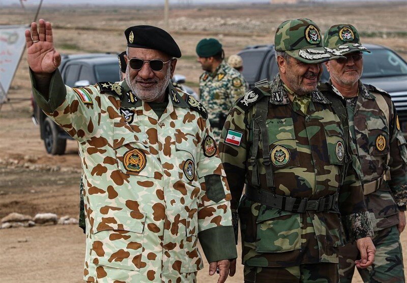 رزمایش تهاجمی ارتش در غرب کشور | حضور سرلشکر باقری در منطقه رزمایش | تصاویر