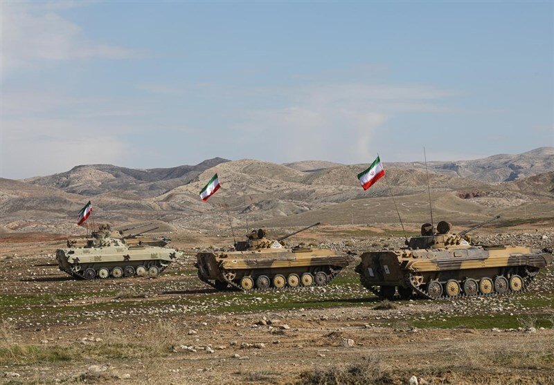 رزمایش تهاجمی ارتش در غرب کشور | حضور سرلشکر باقری در منطقه رزمایش | تصاویر