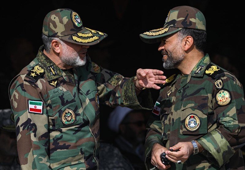 رزمایش تهاجمی ارتش در غرب کشور | حضور سرلشکر باقری در منطقه رزمایش | تصاویر