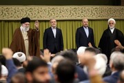حسن روحانی در دیدار مسئولان نظام با رهبر انقلاب به مناسبت عید مبعث + عکس