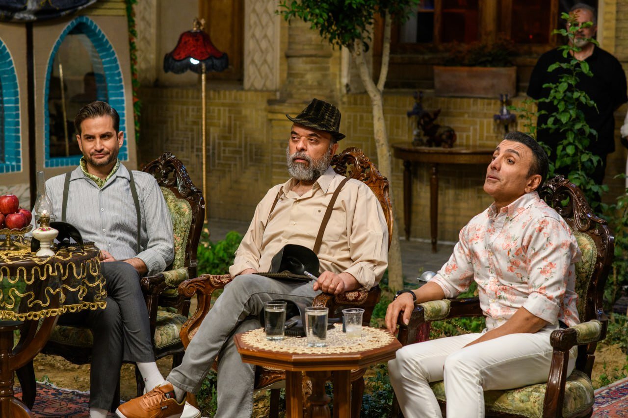 عکسهای بهاره رهنما، نگین صدق گویا، پویا امینی و امید زندگانی را در برنامه «عالیجناب» را ببینید