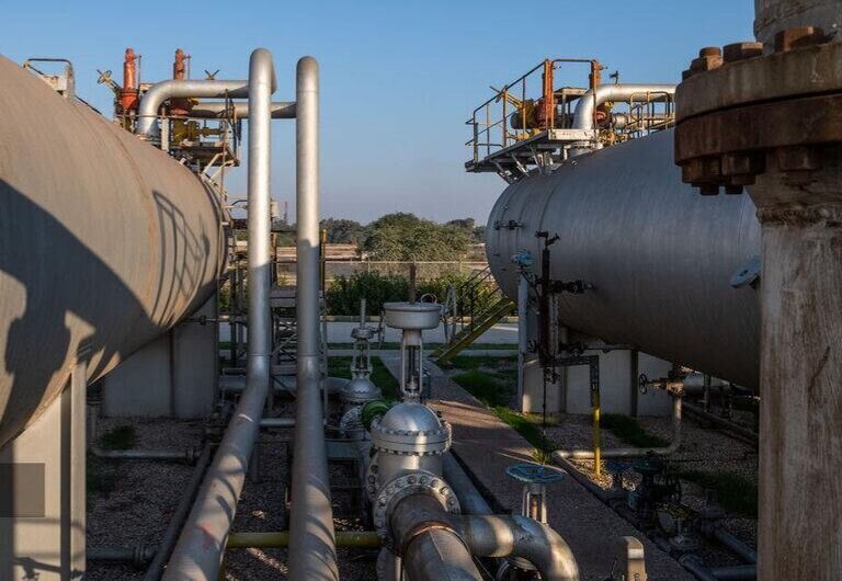 کارخانه در اهواز