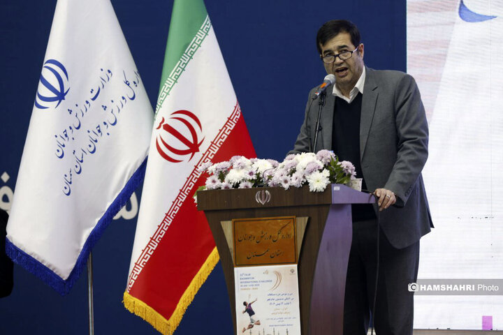 تصاویر برگزاری سی و سومین دوره مسابقات بین المللی بدمینتون جام فجر