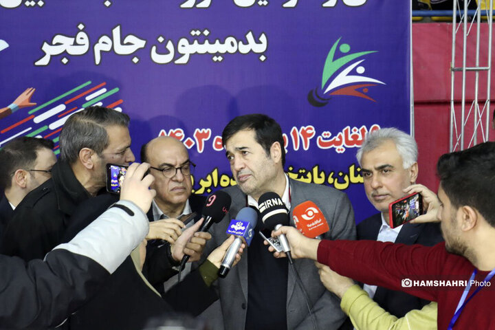 تصاویر برگزاری سی و سومین دوره مسابقات بین المللی بدمینتون جام فجر