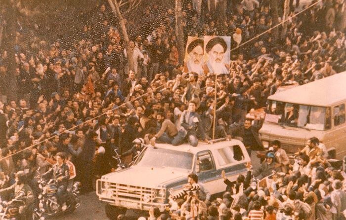 خودروی گم شده امام خمینی (ره) بعد ۴۶ سال پیدا شد | ببینید بلیزر امام