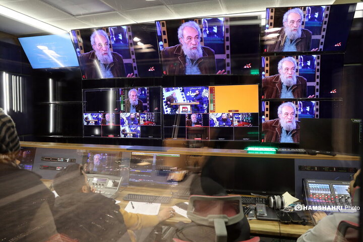 «کات» طوفانی آغاز کرد