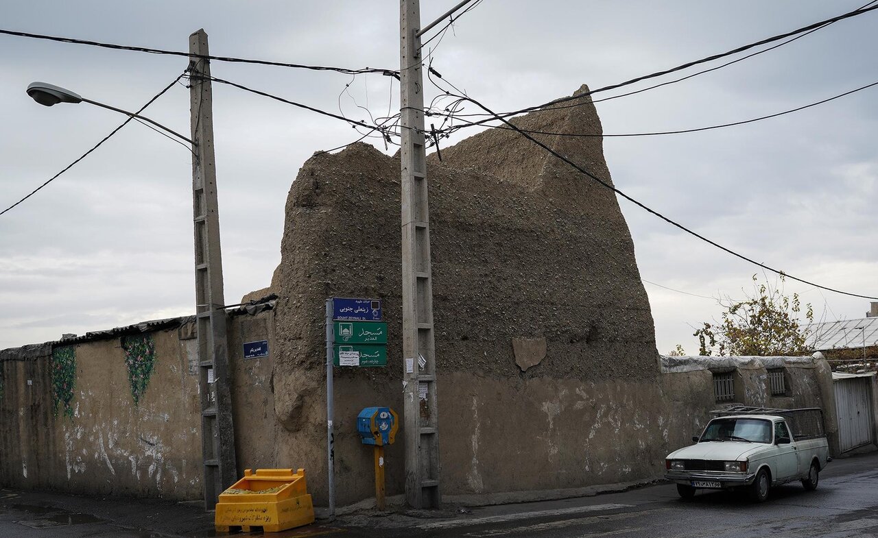 در سرزمین مالهای بزرگ، بقالیها چگونه دوام میآورند؟ | روایتی از بازارچههای قدیمی غرب پایتخت