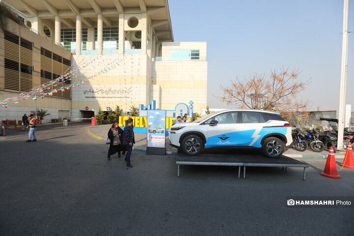 رونمایی از تاکسی برقیهای جدید تهران