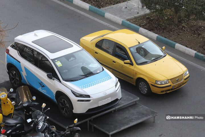 رونمایی از تاکسی برقیهای جدید تهران