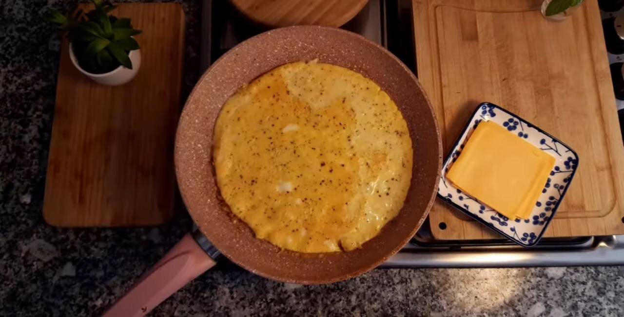 آموزش املت اسپانیایی، صبحانه حرفه ای کافی شاپی | بهترین انتخاب برای کودکان بدغذا