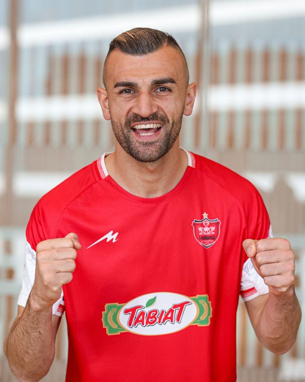 اظهارنظر شوکهکننده سردار دورسون درباره تراکتور و استقلال | نمیگویم هیچوقت به استقلال نمیروم | از قهرمانی تراکتور خوشحالم اما فصل بعد ما قهرمانیم!