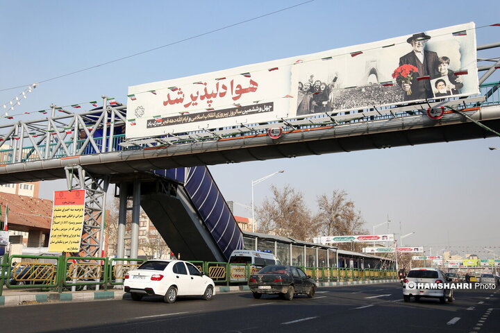 آذین بندی خیابانها به مناسبت دهه ی فجر