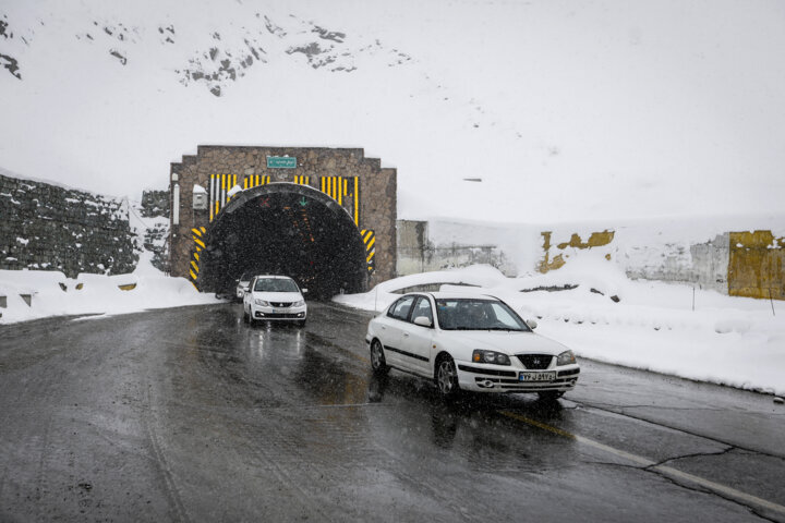 چطور در برف و یخبندان بهتر رانندگی کنیم؟