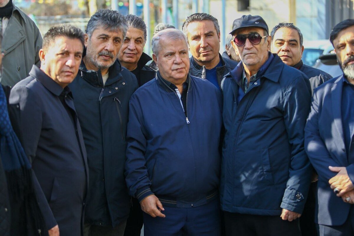 چهرههای در مراسم تشییع پیشکسوت استقلال | تصاویر