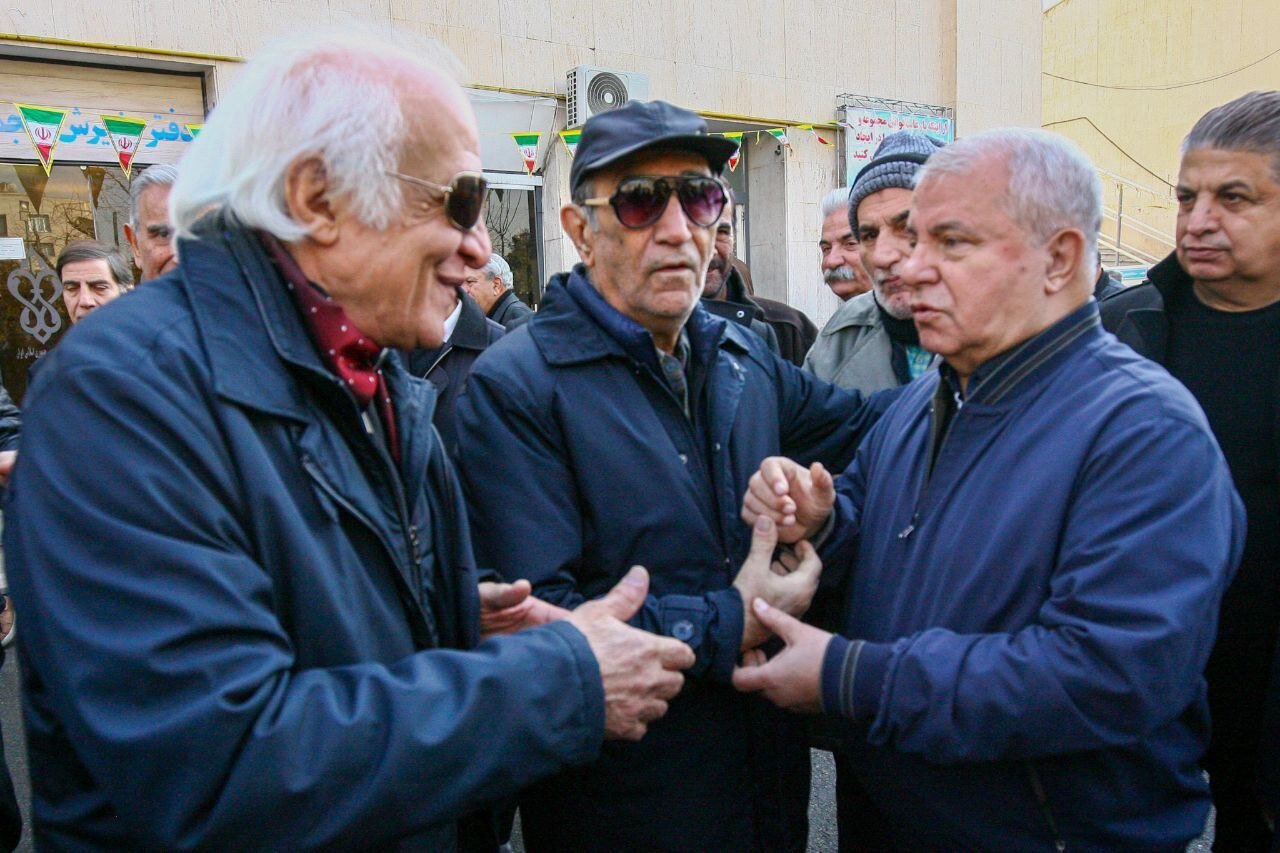 چهرههای در مراسم تشییع پیشکسوت استقلال | تصاویر