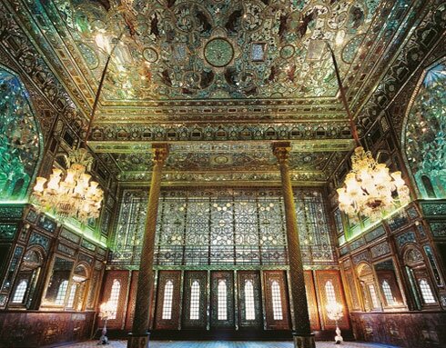 دیدن عمارت منحصربهفرد در تهران