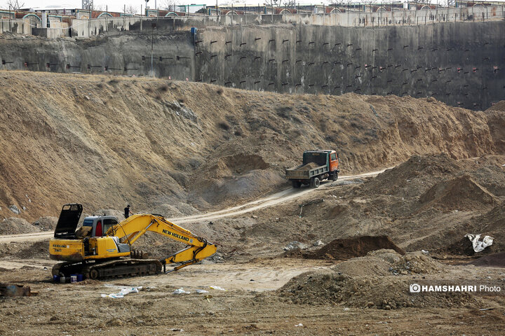 ایمن سازی گود برج میلاد ادامه دارد