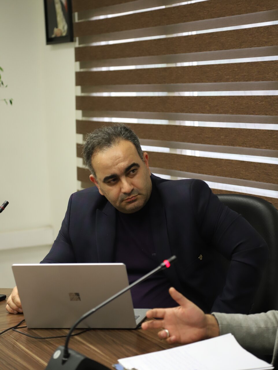 هوش مصنوعی در دنیای اخبار: انقلاب یا تهدید؟